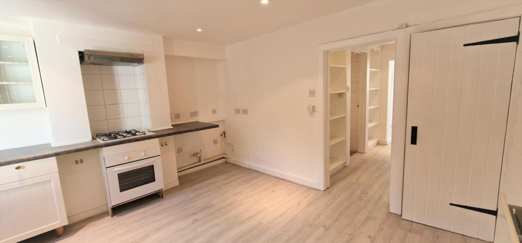 KITCHEN - DINER