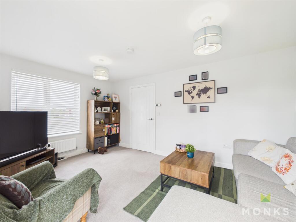 CAM01348G0-PR0732-STILL012 (1).jpg