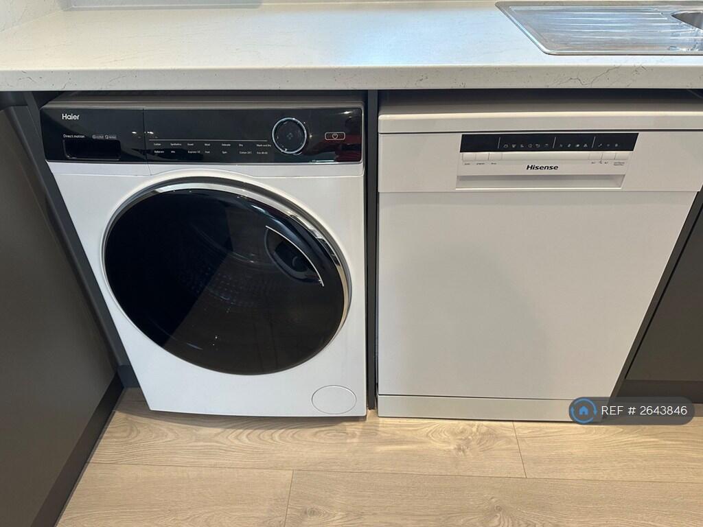 Washing Machine And Dishwasher 