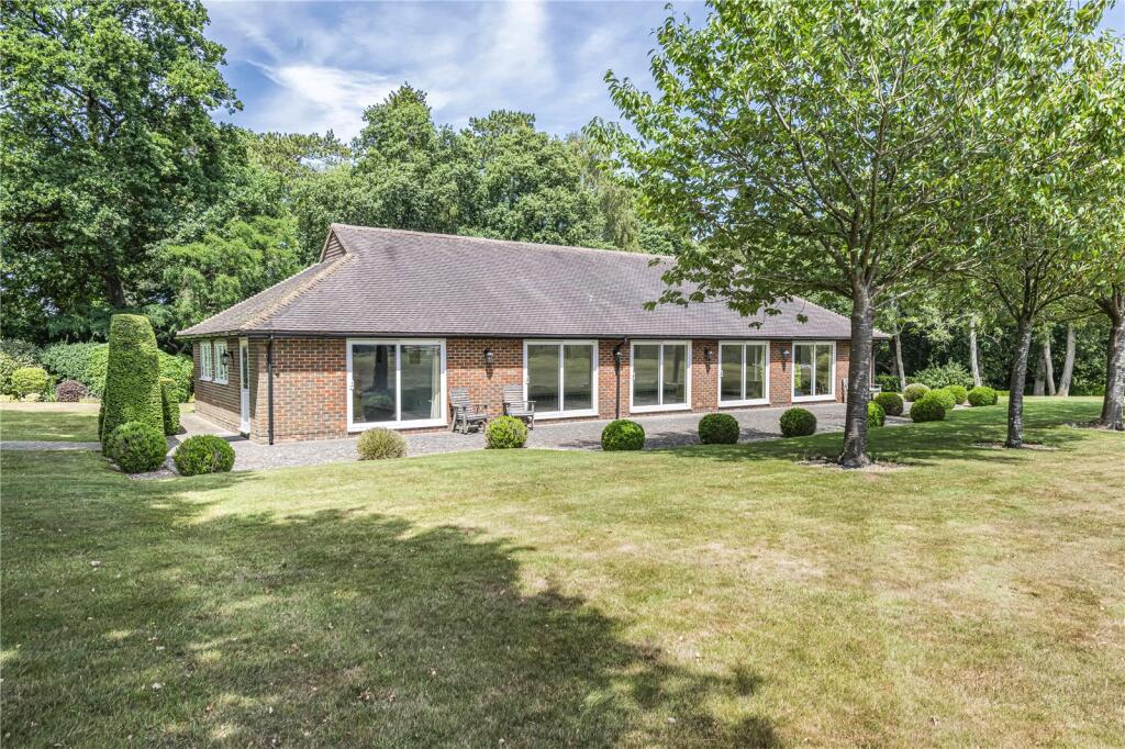 Pool House