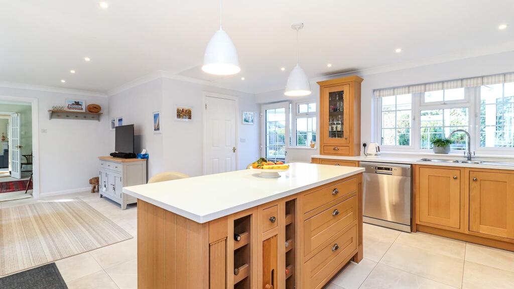 KITCHEN VIEW TWO