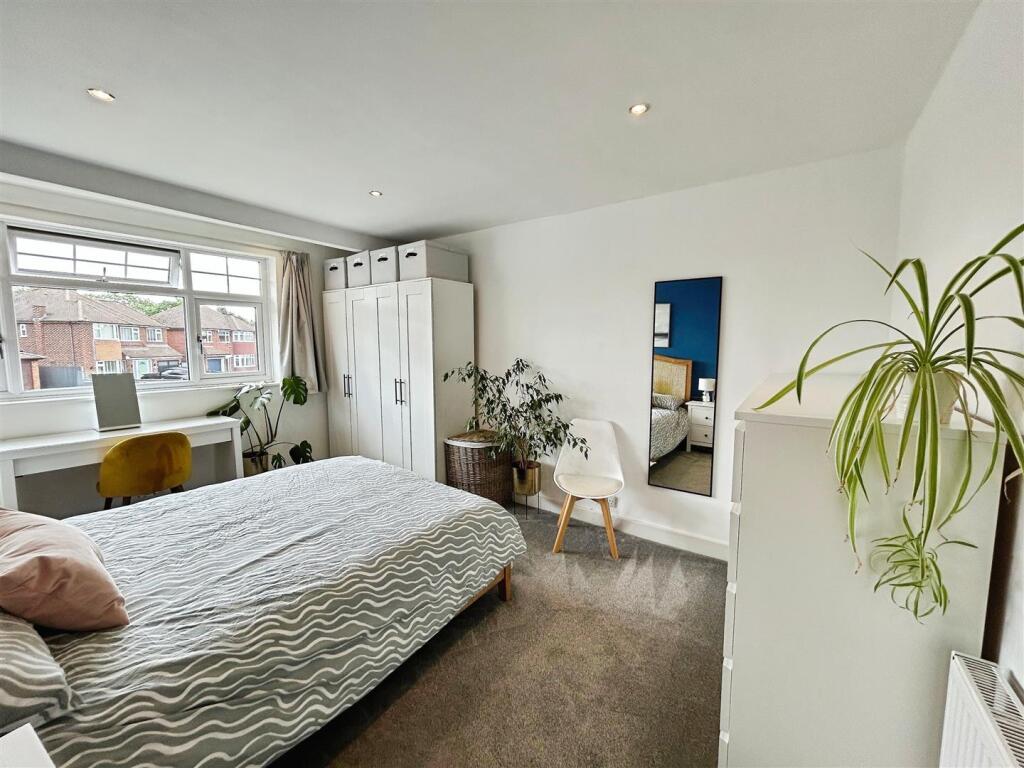 b6fa47e8--4698-951D-A56B3FADC5B7-18597-00000BA3DBD