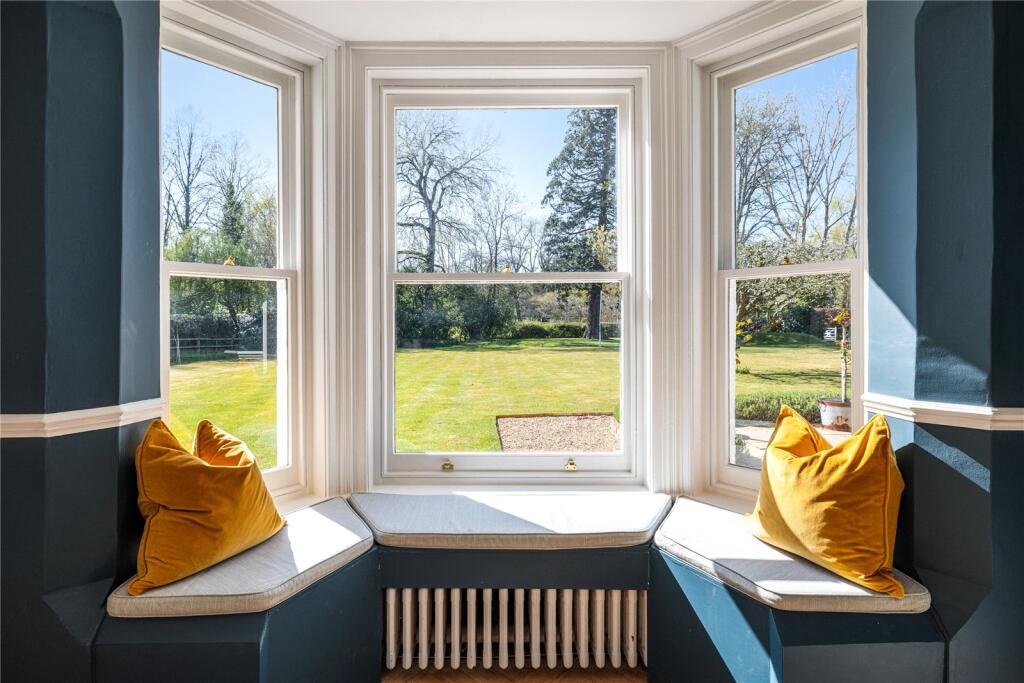 Bay Window