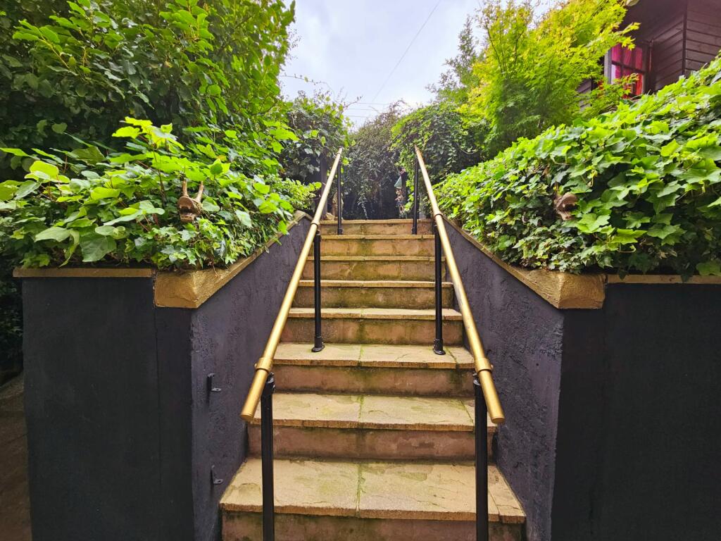 38520118-3626-4bce-ae8c-9f7f59f60a0a