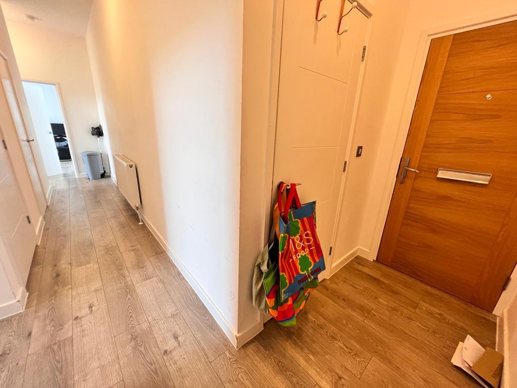 2 Bed two bath flat to rent in Harlow, Maxwellprop