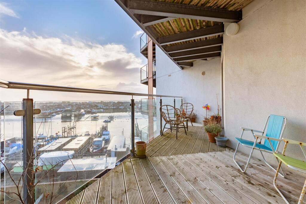 Riverside West, Brighton Road, Shoreham-By-Sea