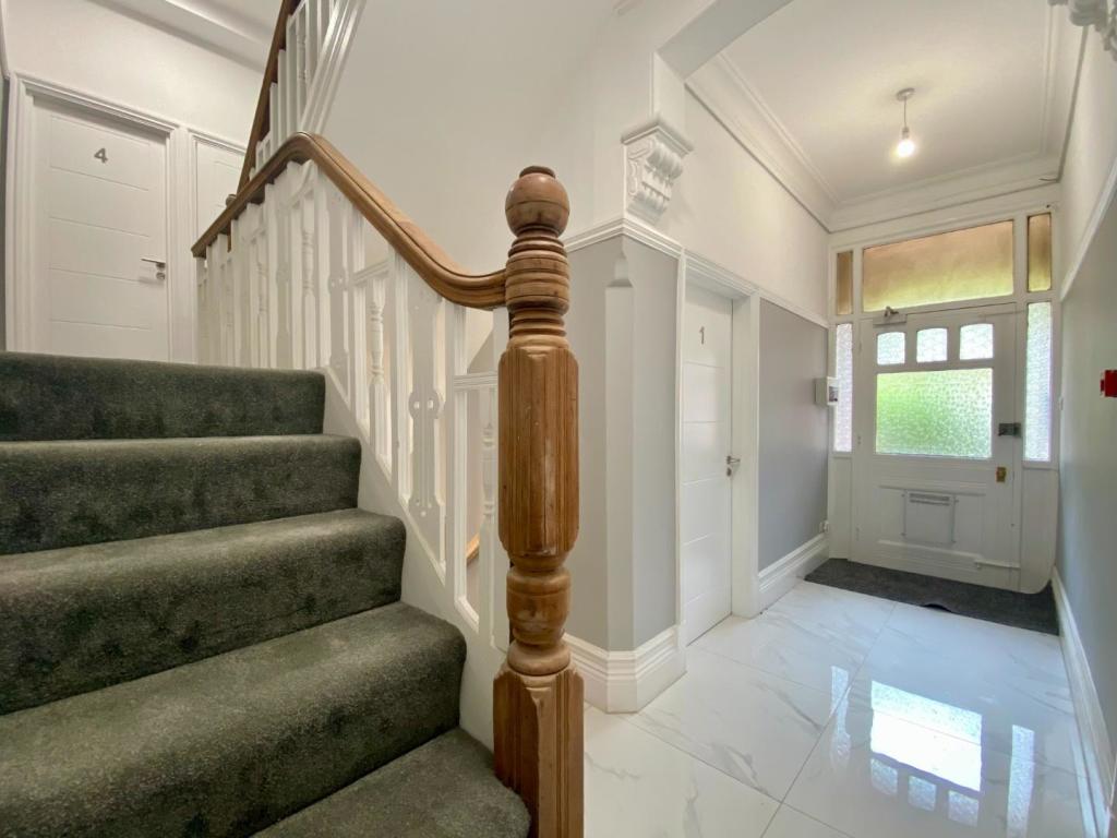 Communal Entrance Aspect 2