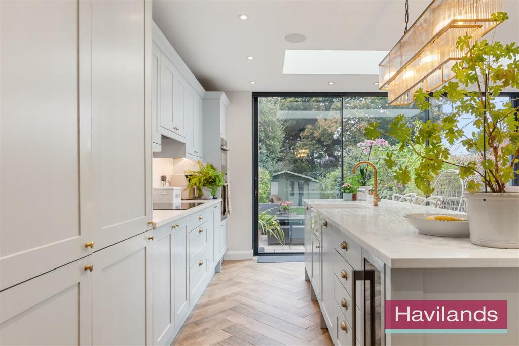 Halstead Road-7.jpg