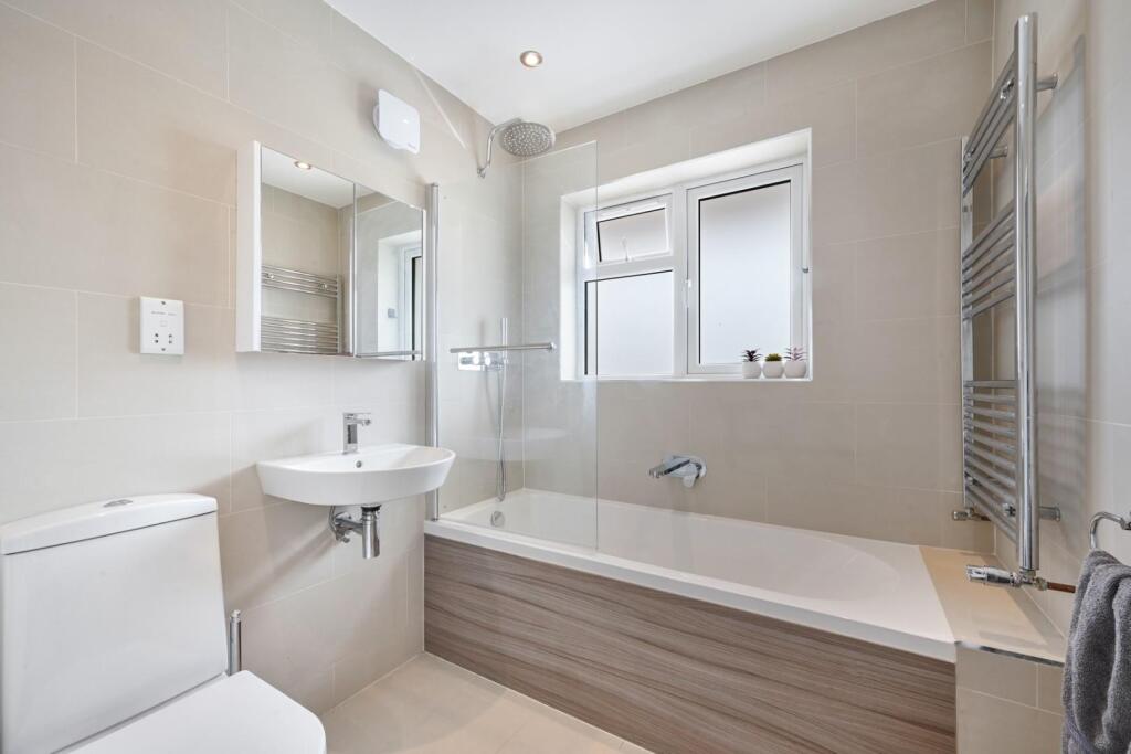 TATTENHAM GROVE (2).jpg