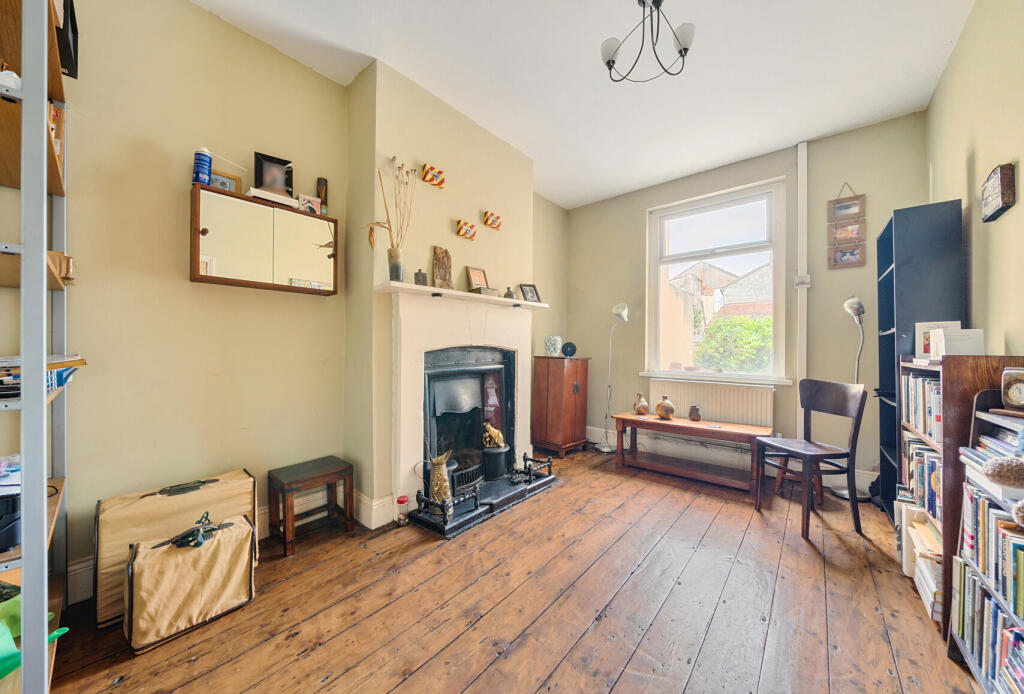 1328431-11-688093...