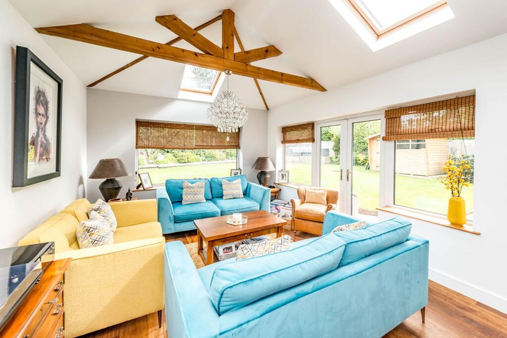 KITCHEN DINER LOUNGE AND SITTING ROOM