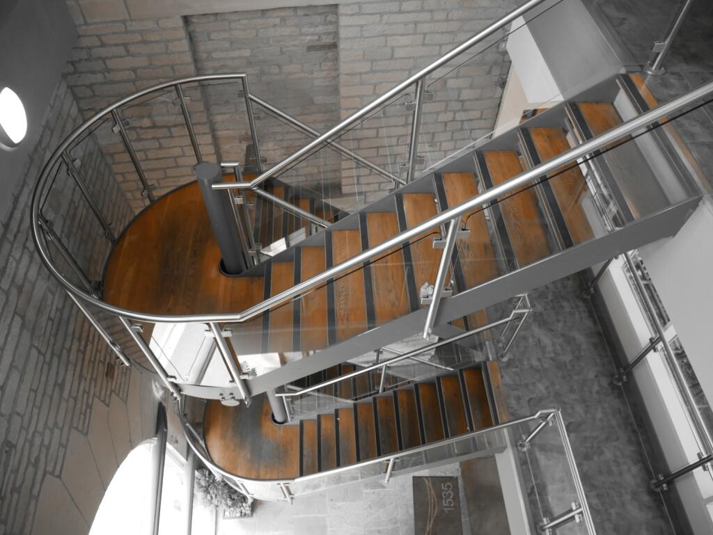 P1000560