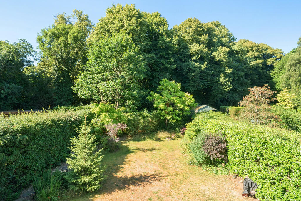 1318948-21-686654...