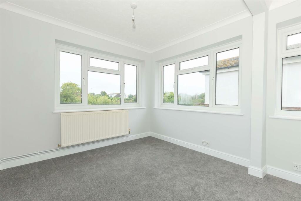 91 Ardingly Drive_6.JPG