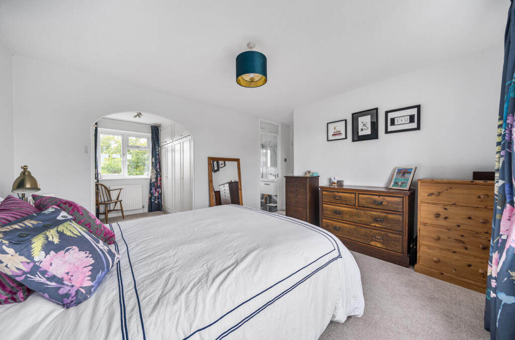 1344706-23-68b6f3...