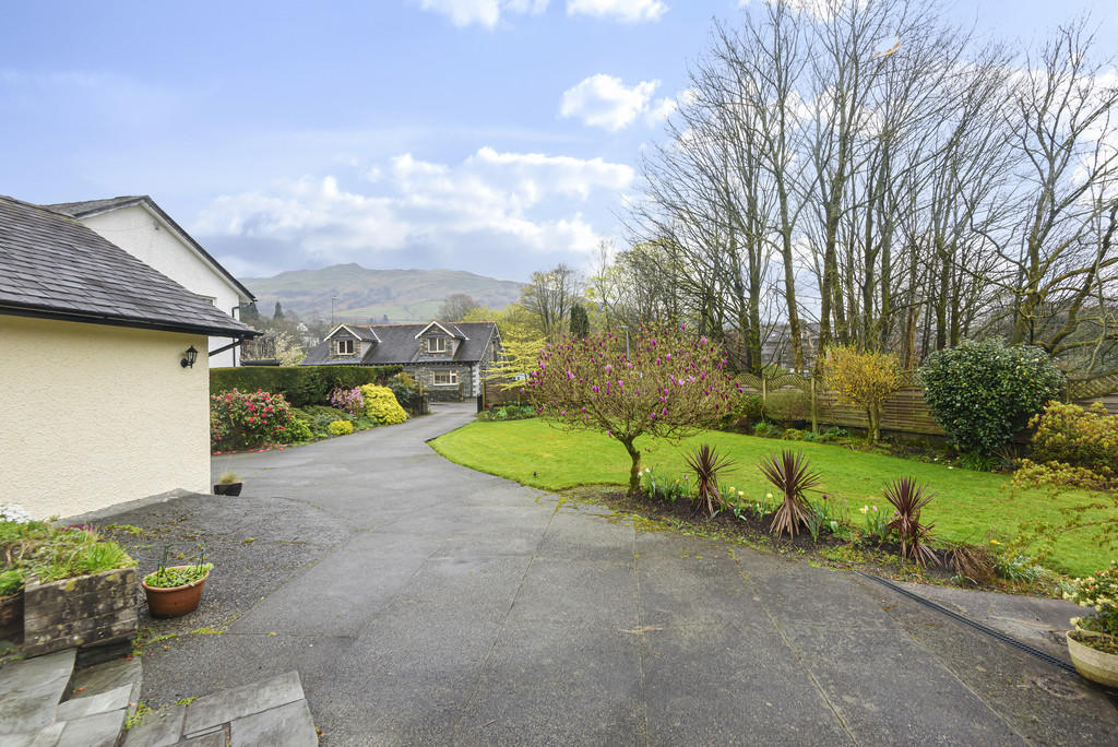 Driveway, Garden ...
