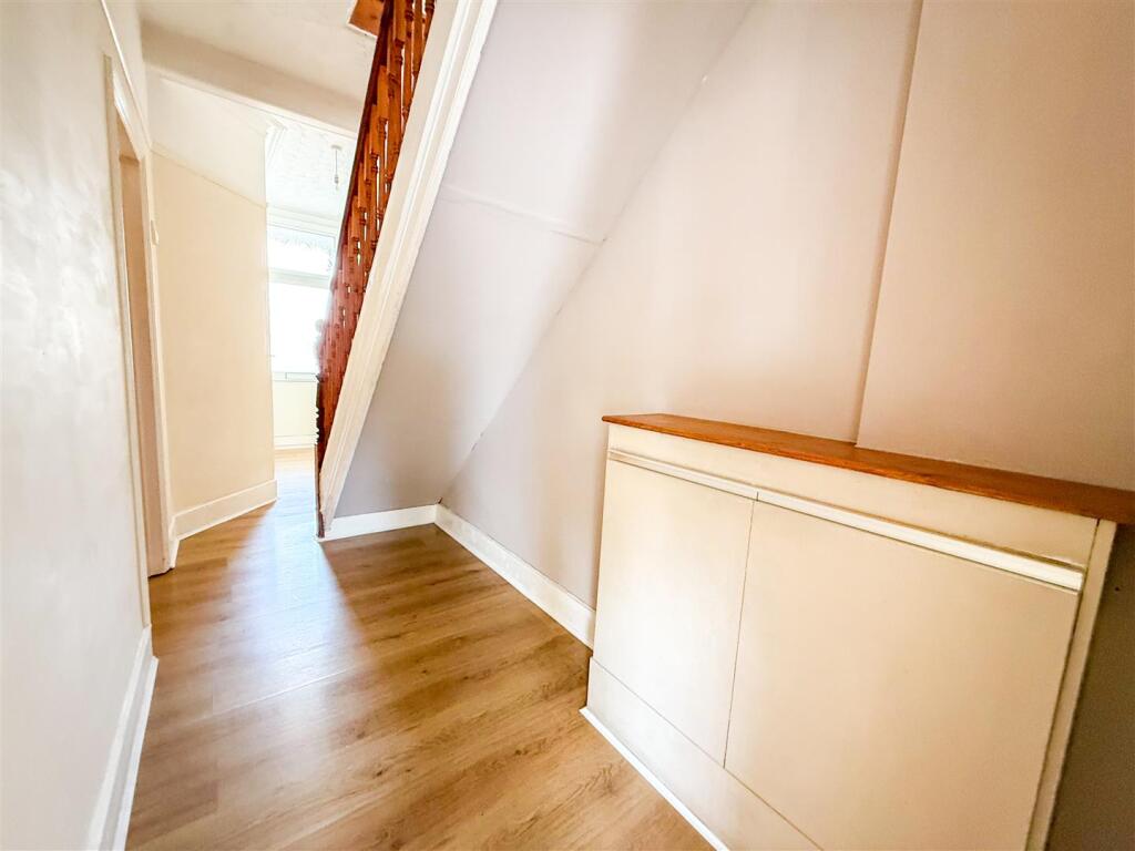 ENTRANCE HALLWAY