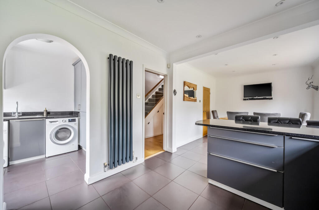 1385280-36-69283f...