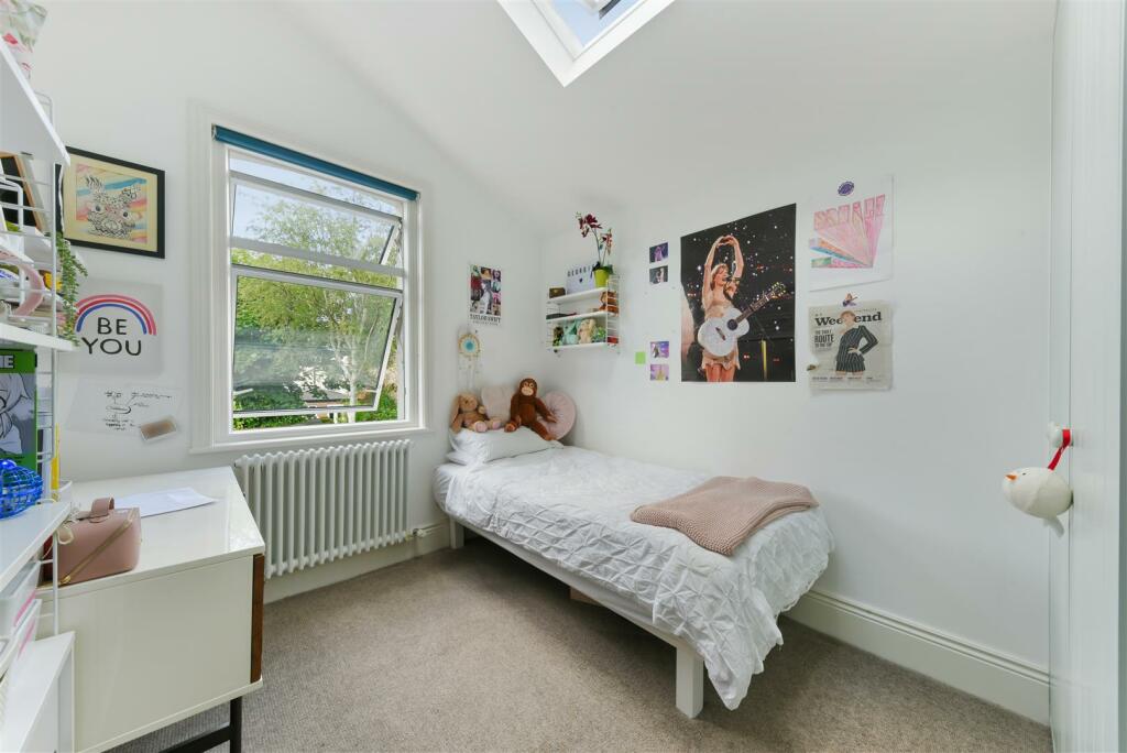 LAMBTON ROAD, 27-9.jpg