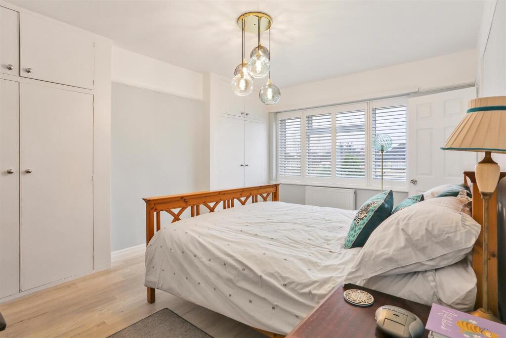 1414479588 -  48.jpg