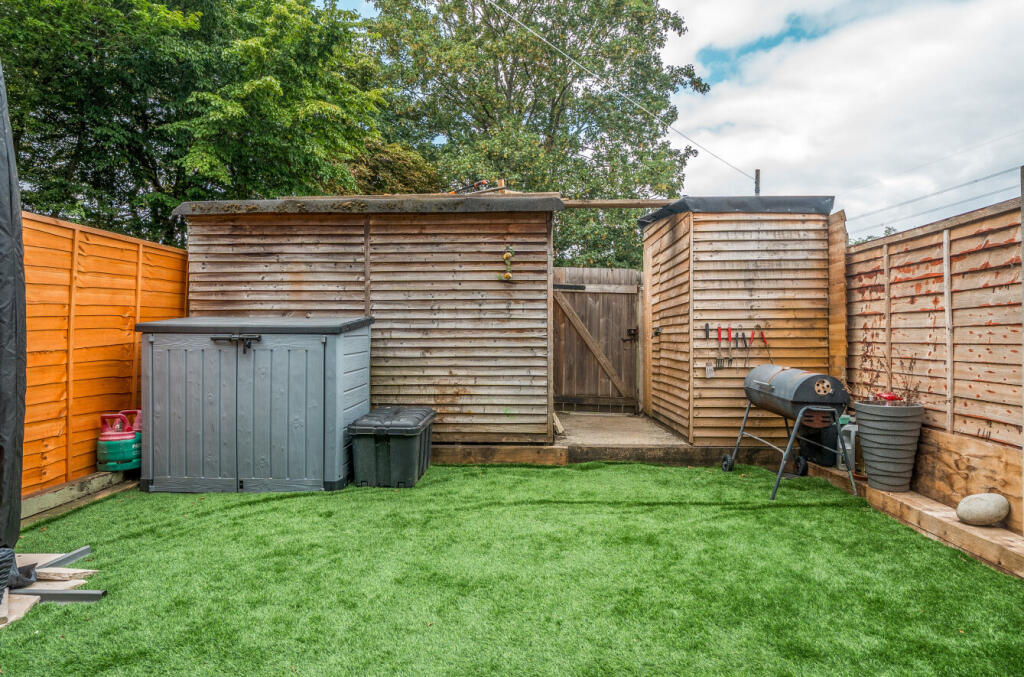 1331214-2-688222c...