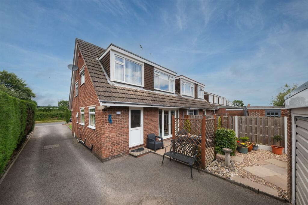 95 Ridings Lane-023.jpg