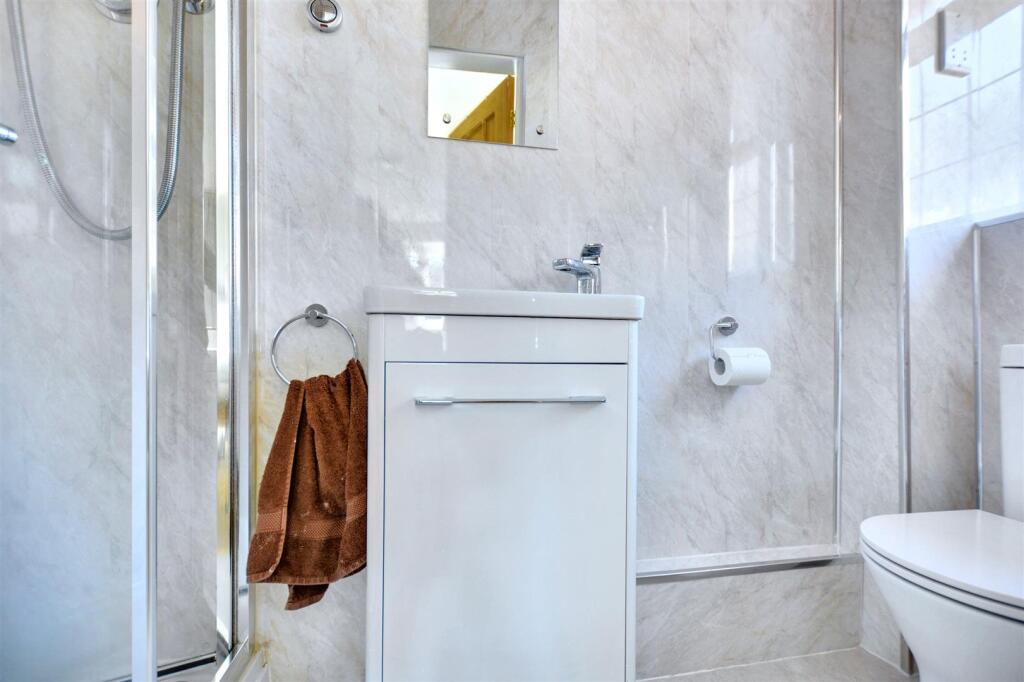En Suite.jpeg