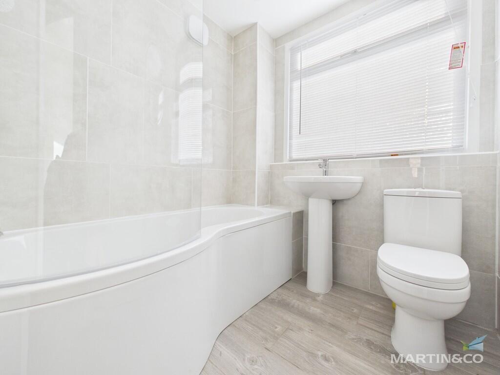 CAM03111G0-PR0405...