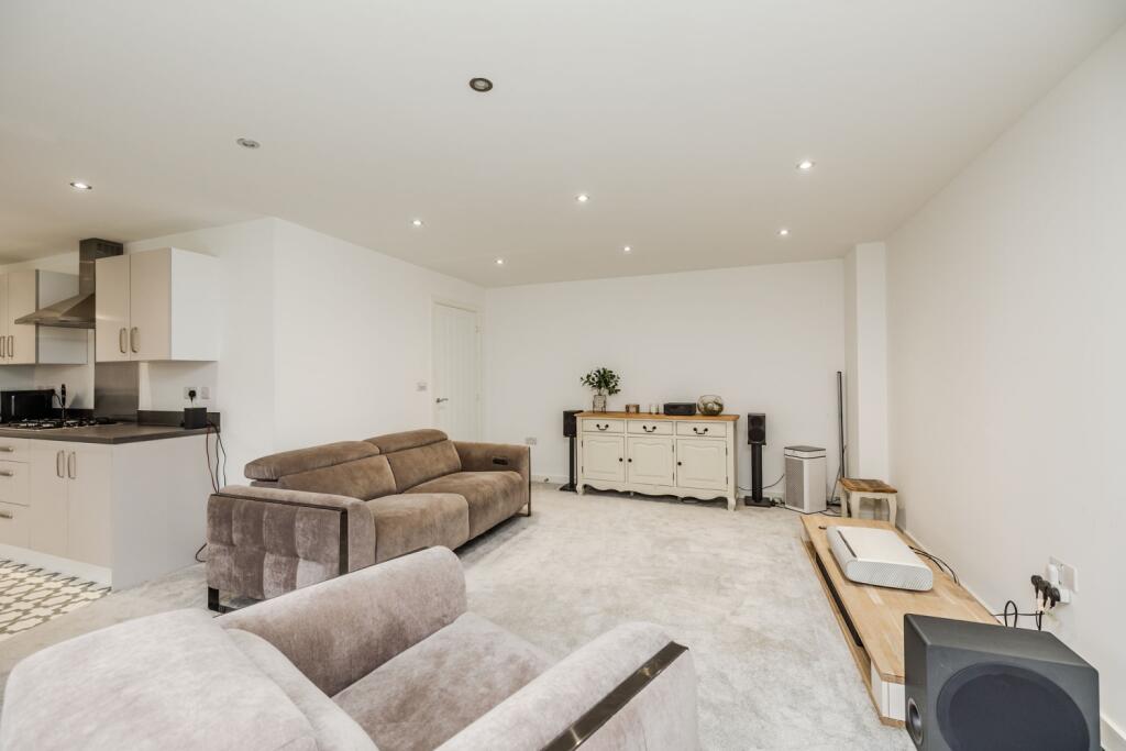 E.41HallChaseNE51DA-10