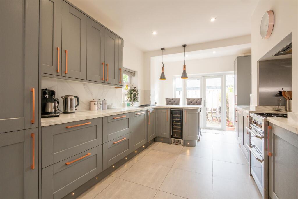 Breakfast Kitchen