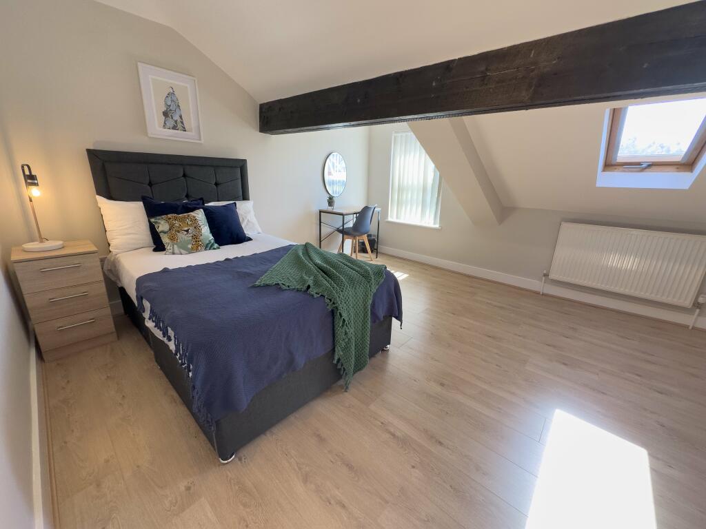 135A Kensington10