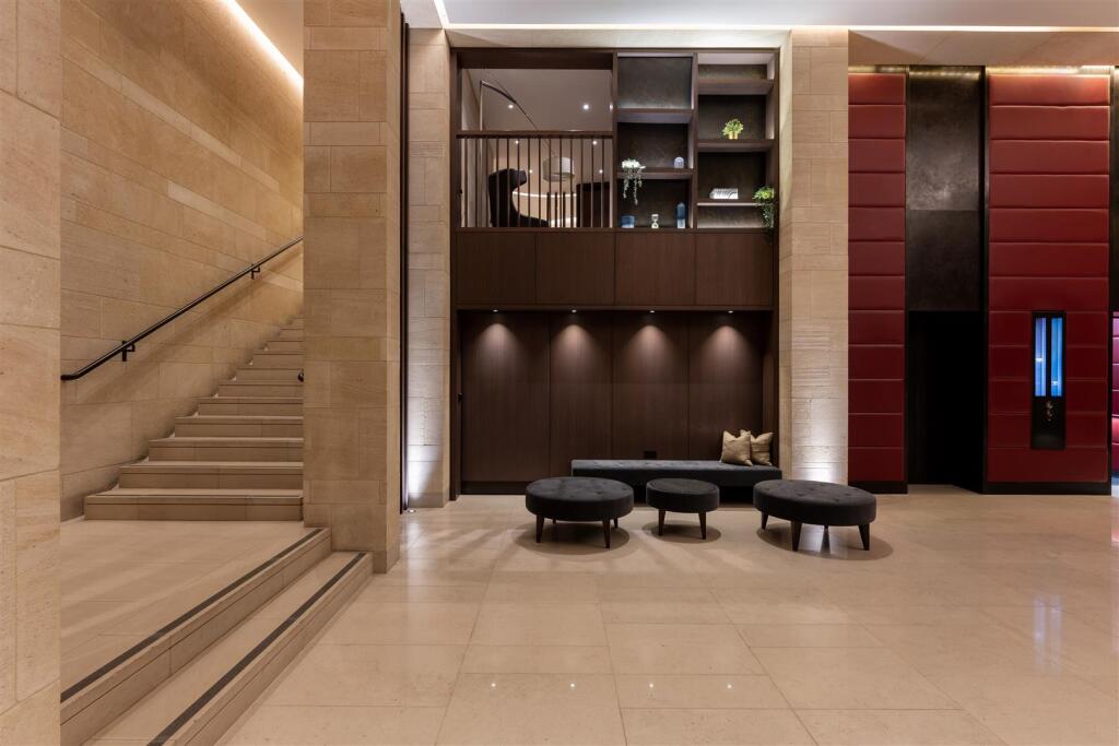 Grange-Apartment 1501, 3 Merchant Square-75_Hi.jpg