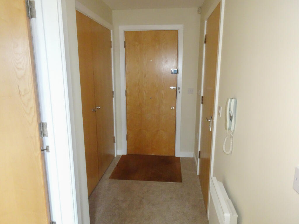 Photo 09