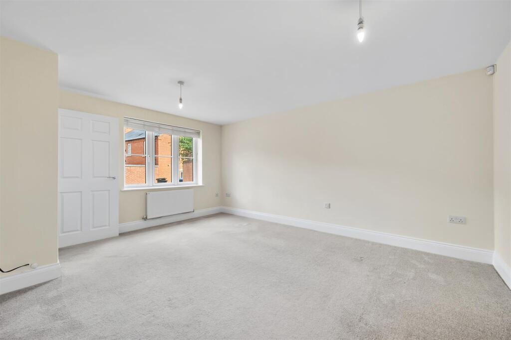 Living Room to window.jpg
