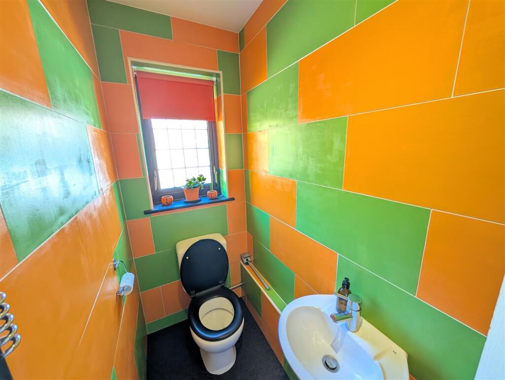 Downstairs Bathroom.jpg