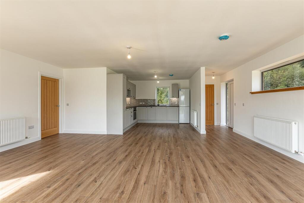 Broughton Holiday Let 33.JPG