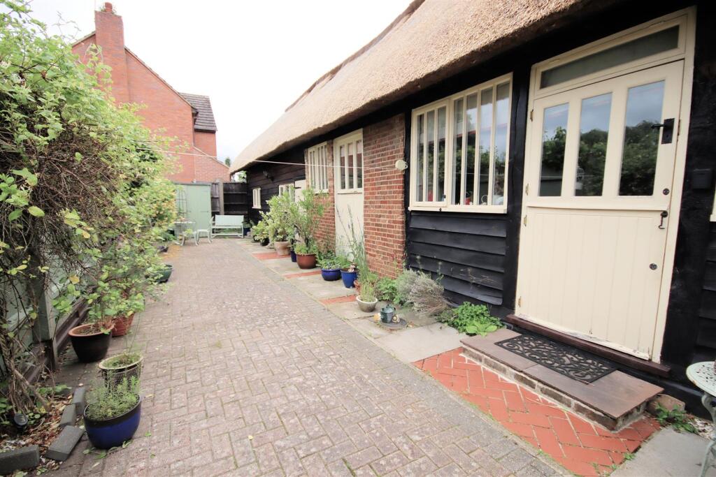 Courtyard Garden