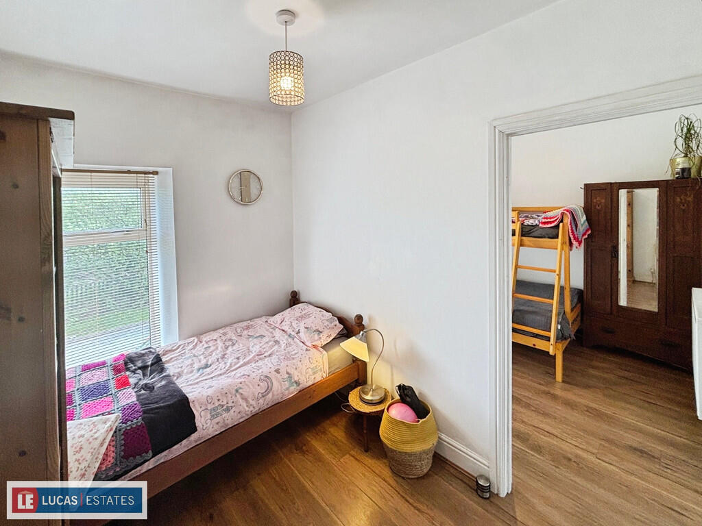 aa336031-9C-43AC-...