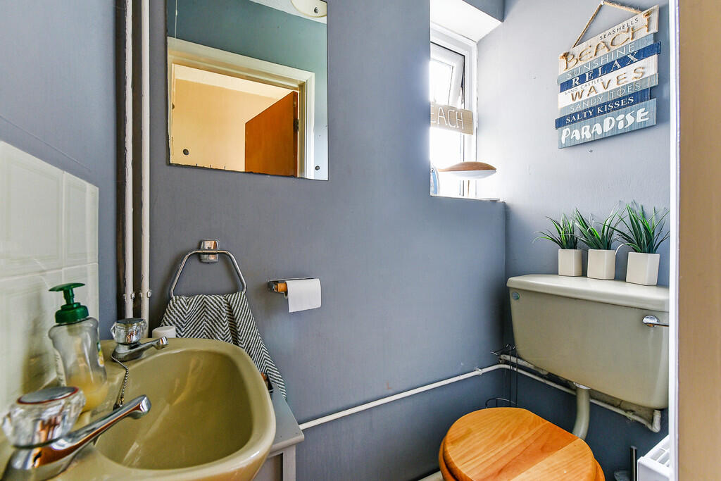 sketch_Ph13_59794...