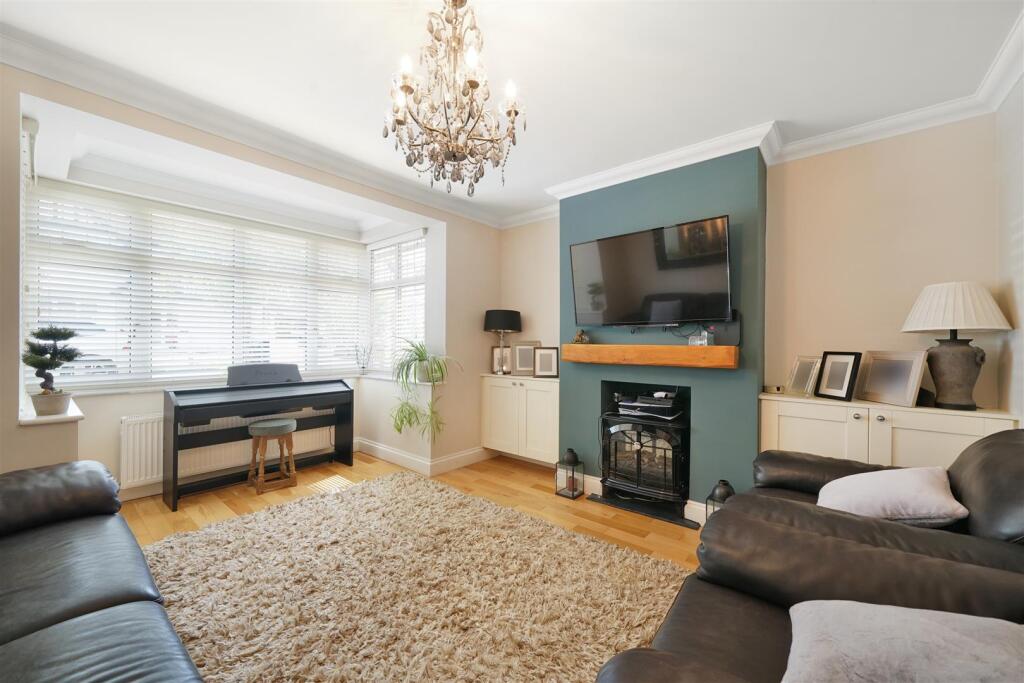 8 Dean Court - pxDYXCU3leTZCzQQsrxr.jpg