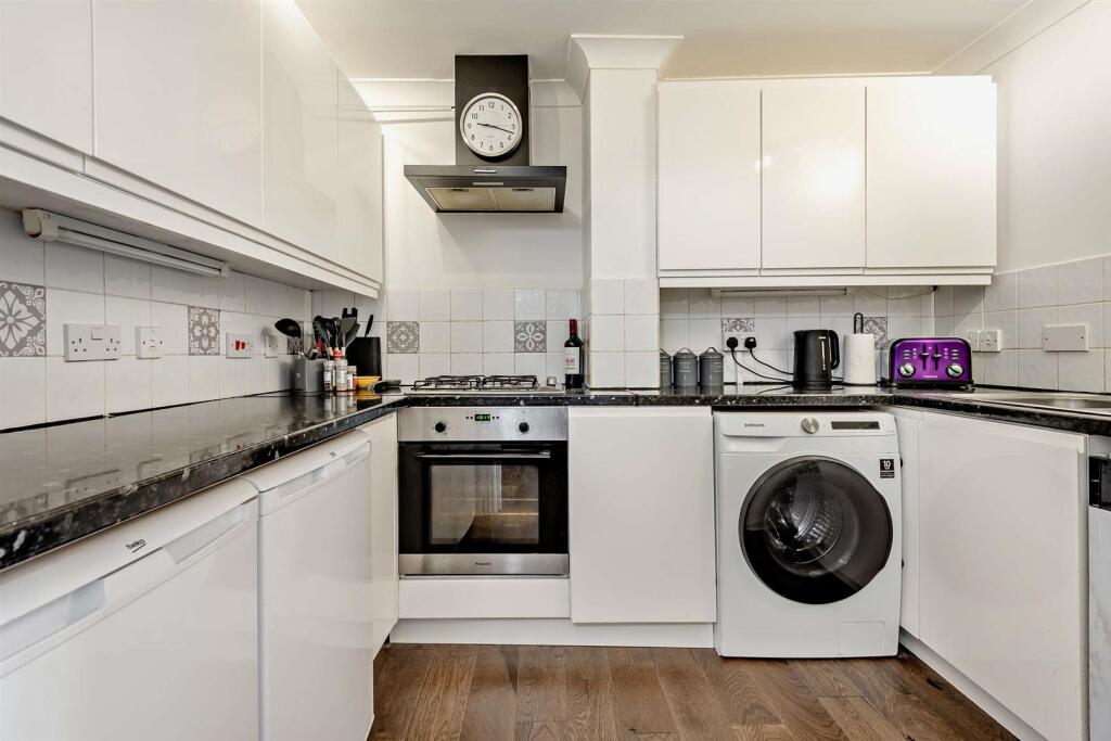 8674417-interior15-800.jpg