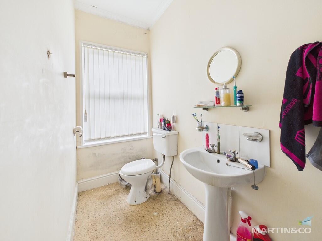 CAM03111G0-PR0303...