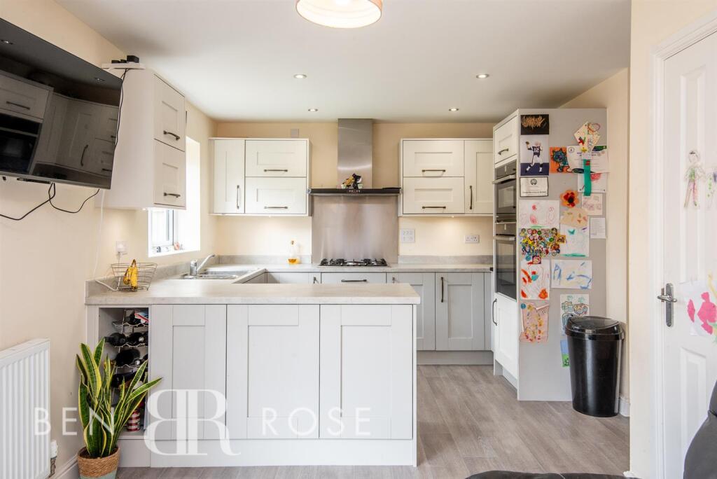 Kitchen/Diner/Family Room