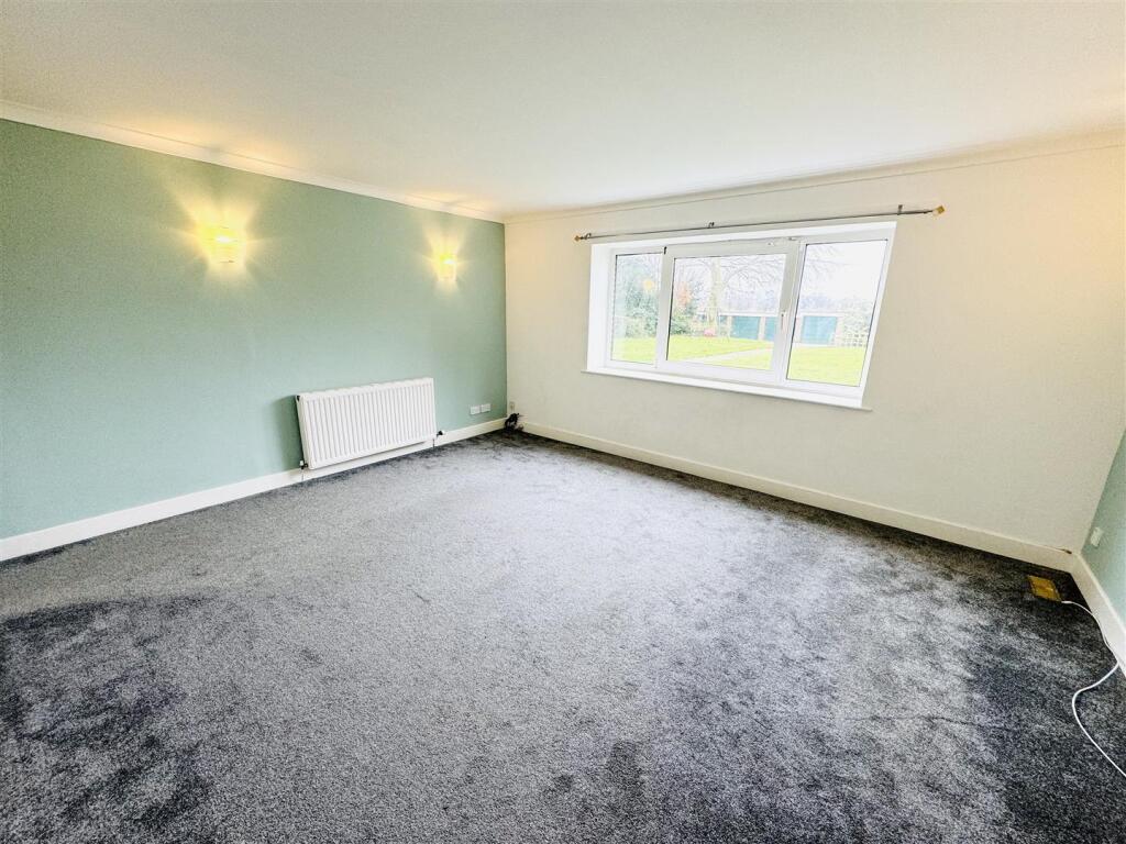 Regan court living room .jpg