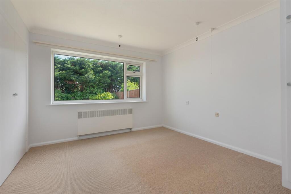 Oakwood Drive, Whitstable