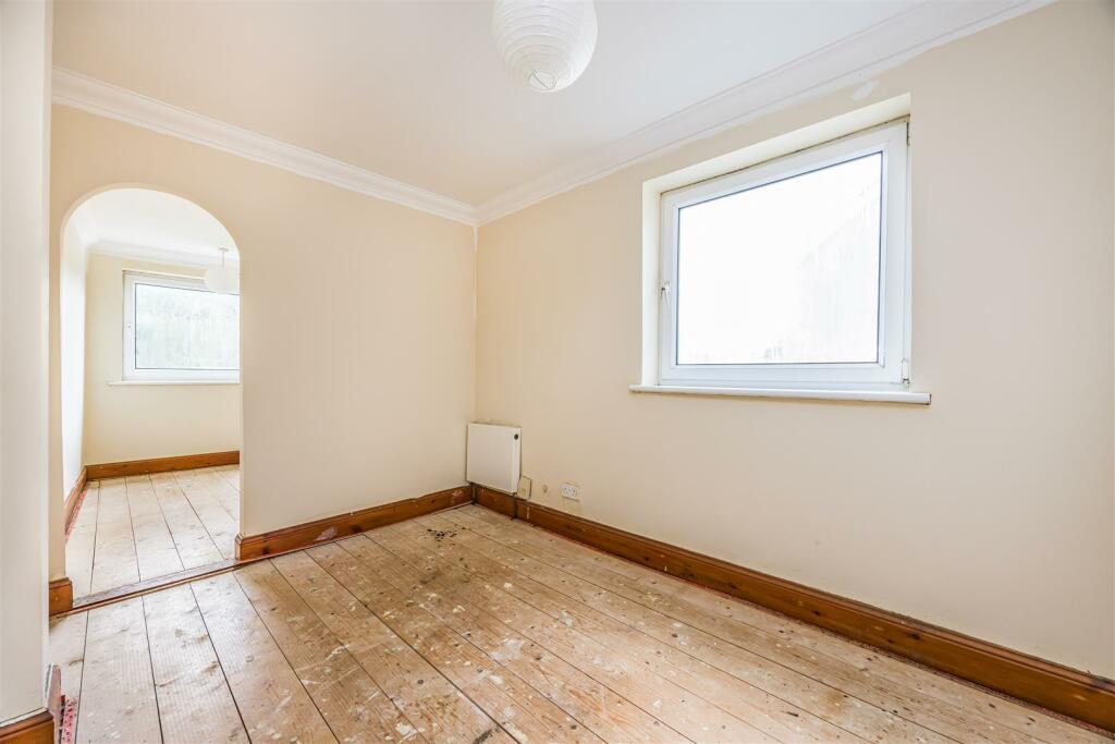 136 London Road, Widley-Small-PorticoMarketing-O'H