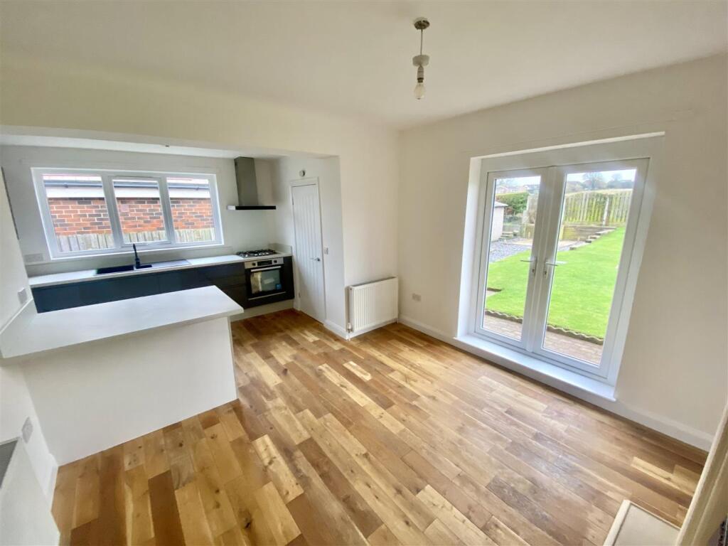 Bramleys Estate Agents - Hepworth Drive - Mirfield