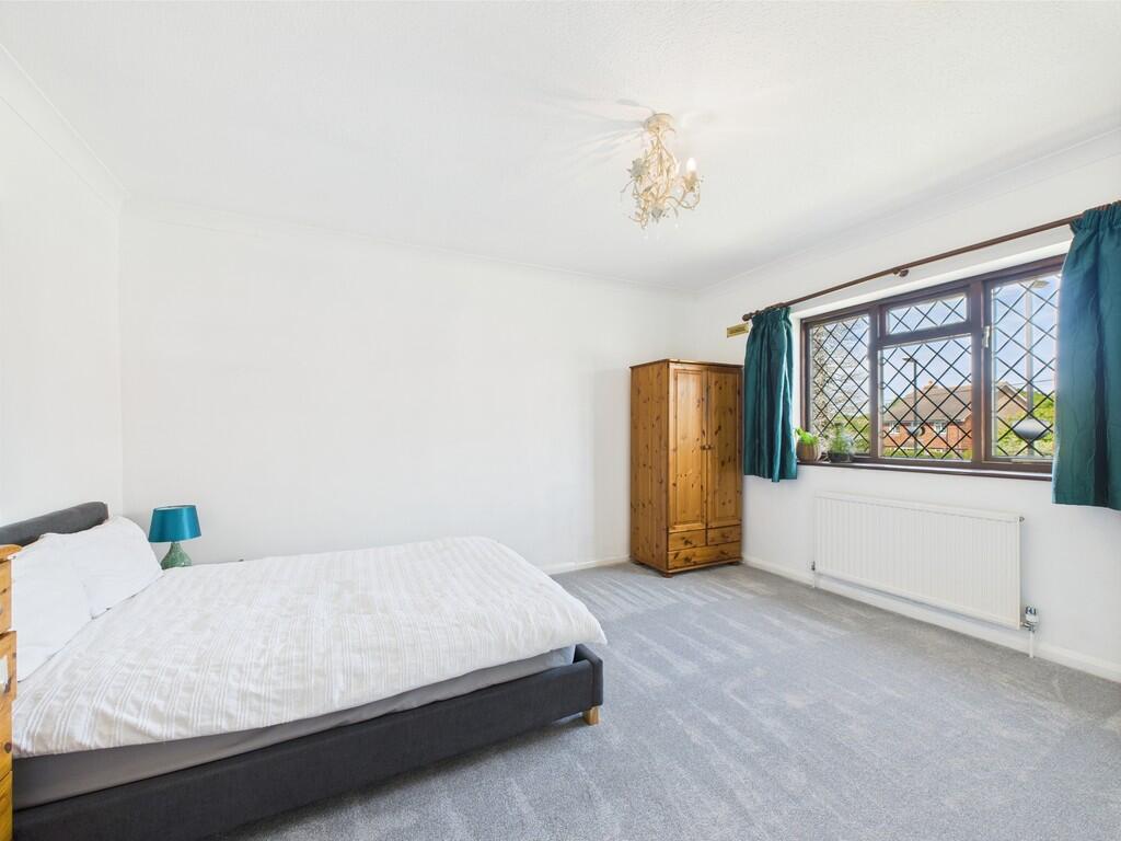 CAM04018G0-PR0234...