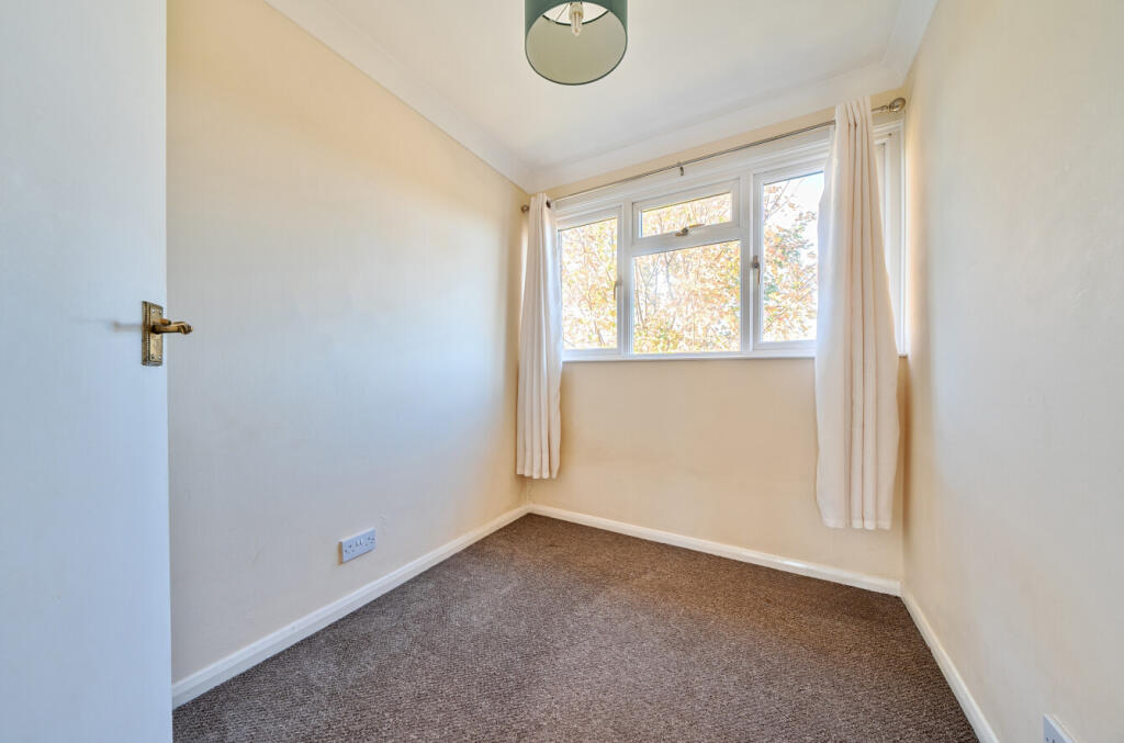 1373994-8-6900e48...