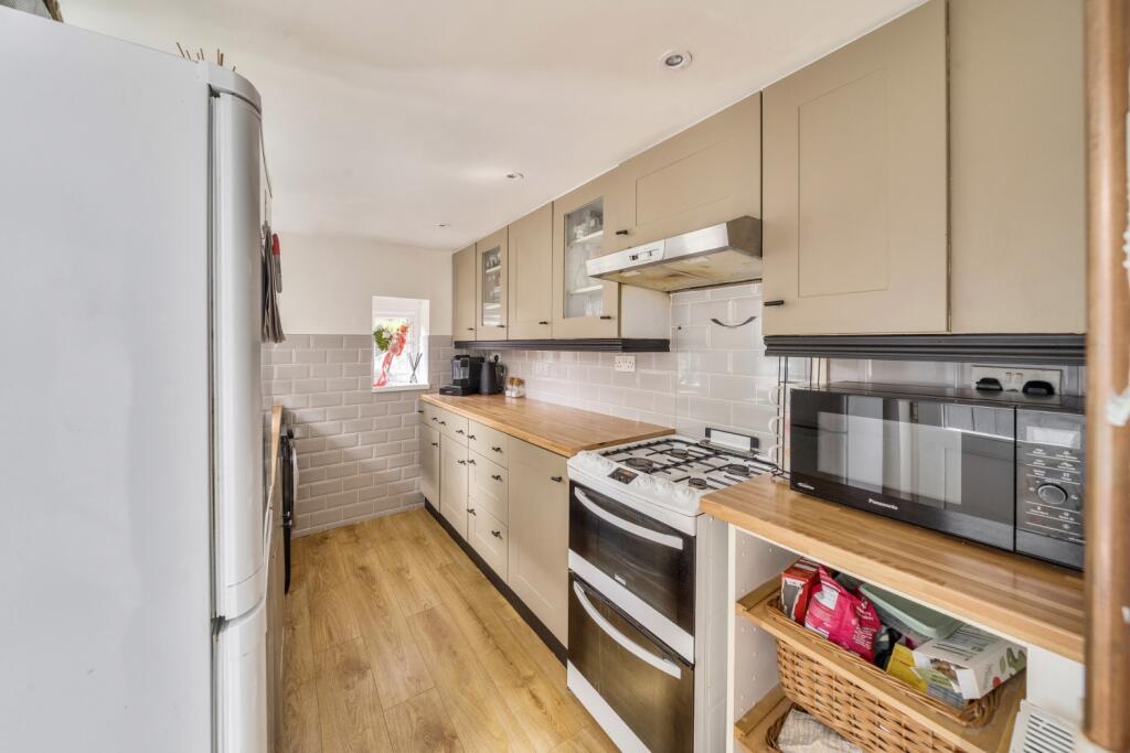 1353771-15-68c433e1519bf